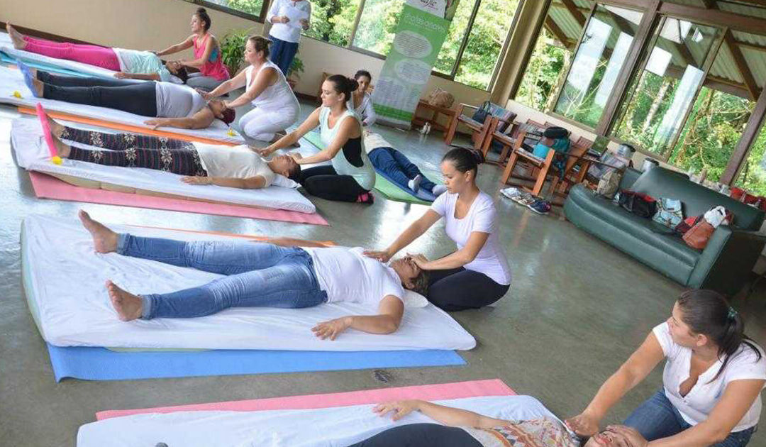 Atelier de massage Thai à l’Arenal Observatory Lodge & Trails