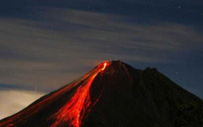 El volcán Arenal 40 años de erupciones