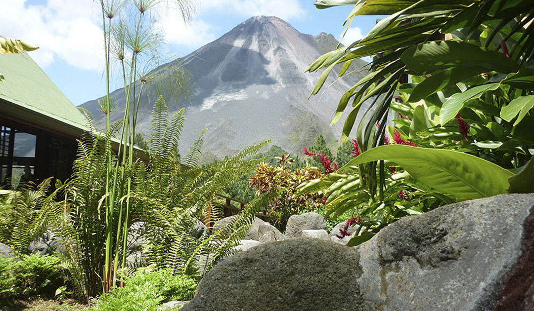 Costa Rica Travel: Discover the Magic of Arenal Volcano and La Fortuna